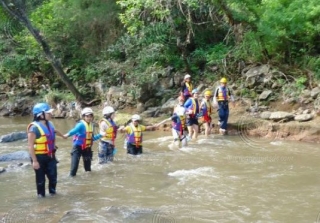 Crossing a river 